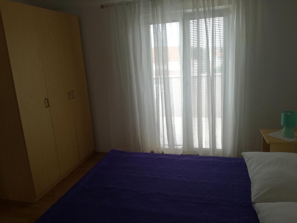 Juric Apartments Biograd Na Moru Exterior photo