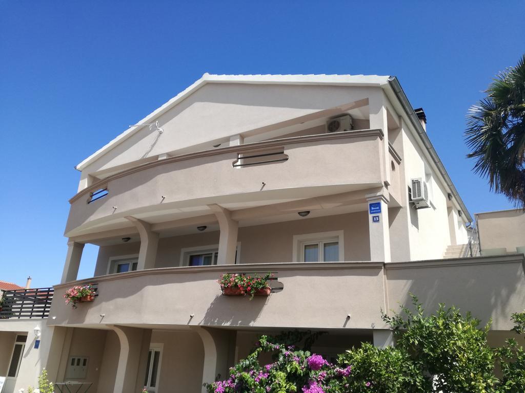 Juric Apartments Biograd Na Moru Exterior photo